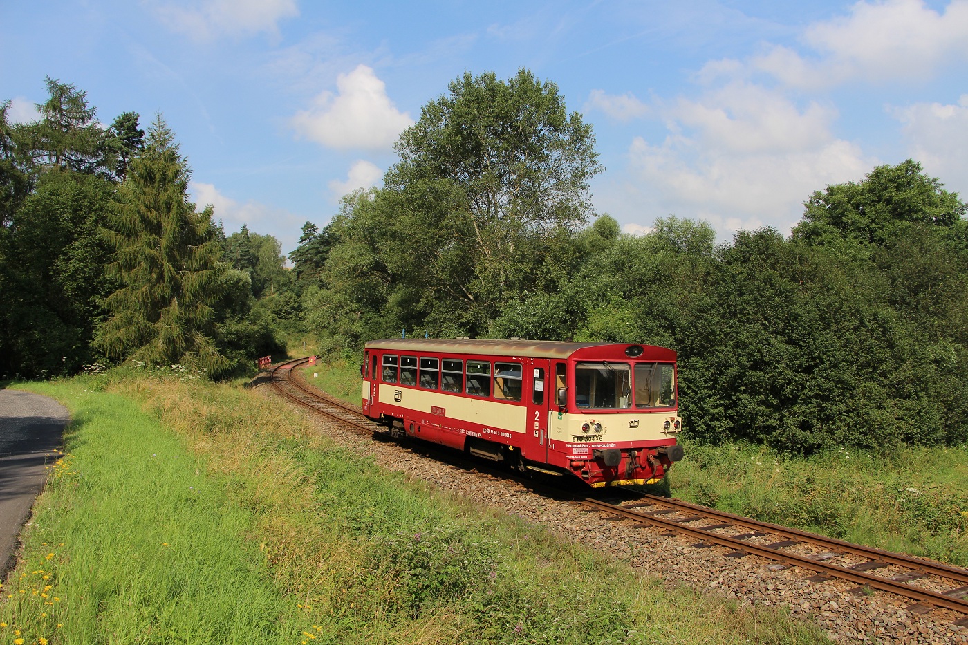 http://forum.strassenbahn.tk/userpix/3_R20001_1.jpg